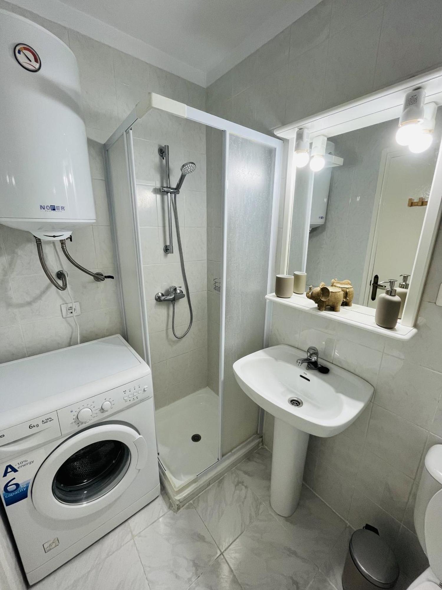Beachside Sunshine Flat Apartamento Benalmádena