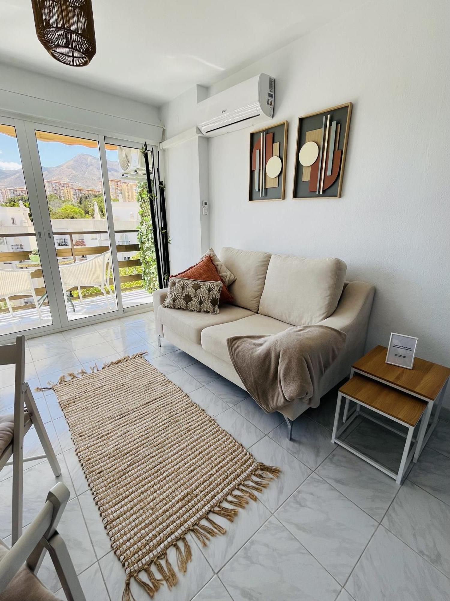 Beachside Sunshine Flat Apartamento