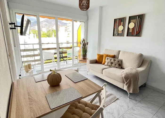 Benalmadena Beachside Sunshine Flat